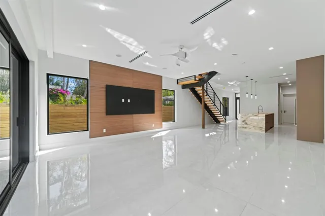 a view of a backyard of the house