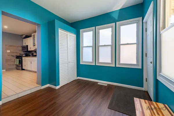 $725,000 | 3743 North Kimball Avenue, Chicago, IL 60618