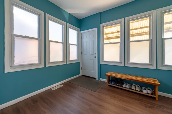 $725,000 | 3743 North Kimball Avenue, Chicago, IL 60618