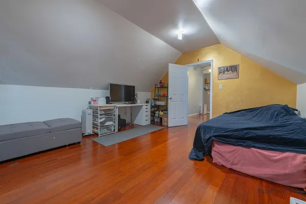 $725,000 | 3743 North Kimball Avenue, Chicago, IL 60618