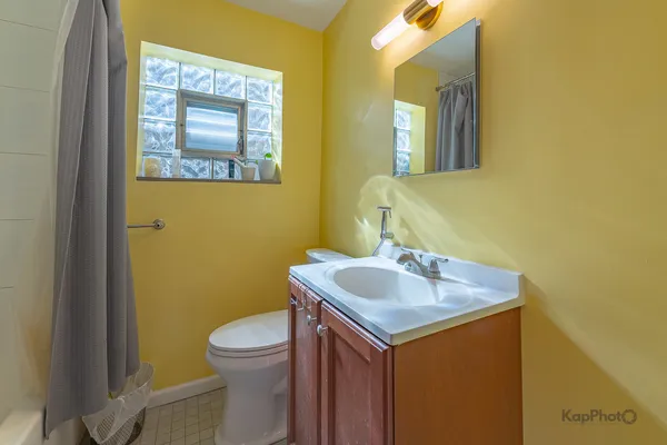 $725,000 | 3743 North Kimball Avenue, Chicago, IL 60618