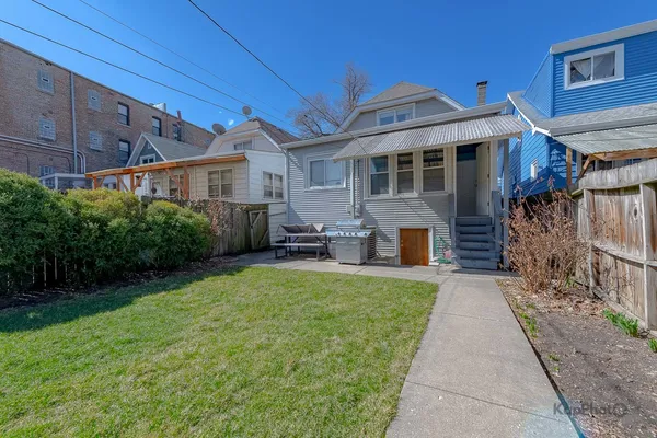 $725,000 | 3743 North Kimball Avenue, Chicago, IL 60618