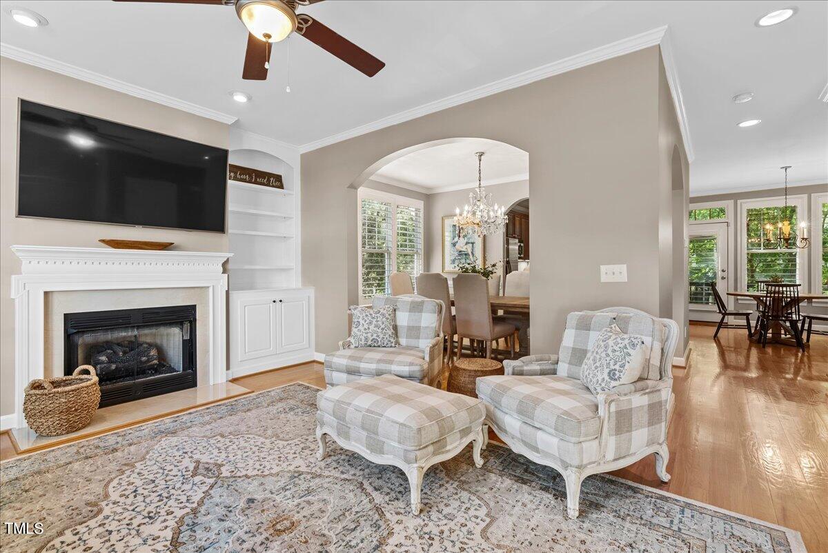 6110 Shandwick Court Raleigh, NC 27609 - Photo 3 of 20 11-DSC01308