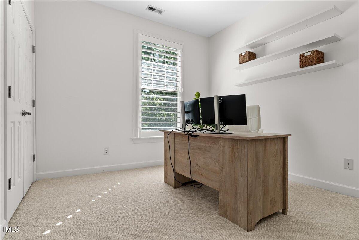 6110 Shandwick Court Raleigh, NC 27609 - Photo 10 of 20 35-DSC01383