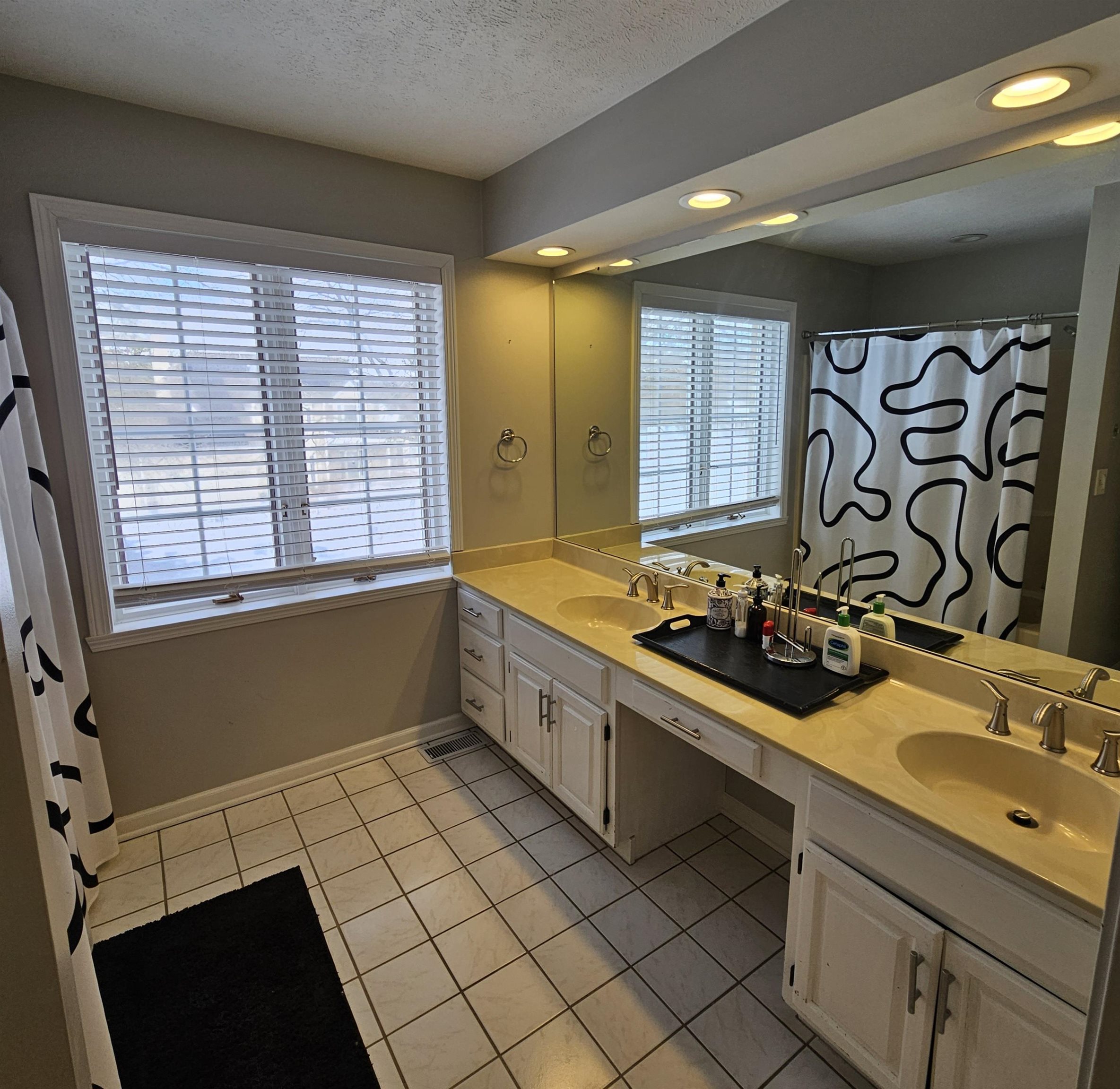 5221 Deer Pointe Rockford, IL 61114 - Photo 27 of 37