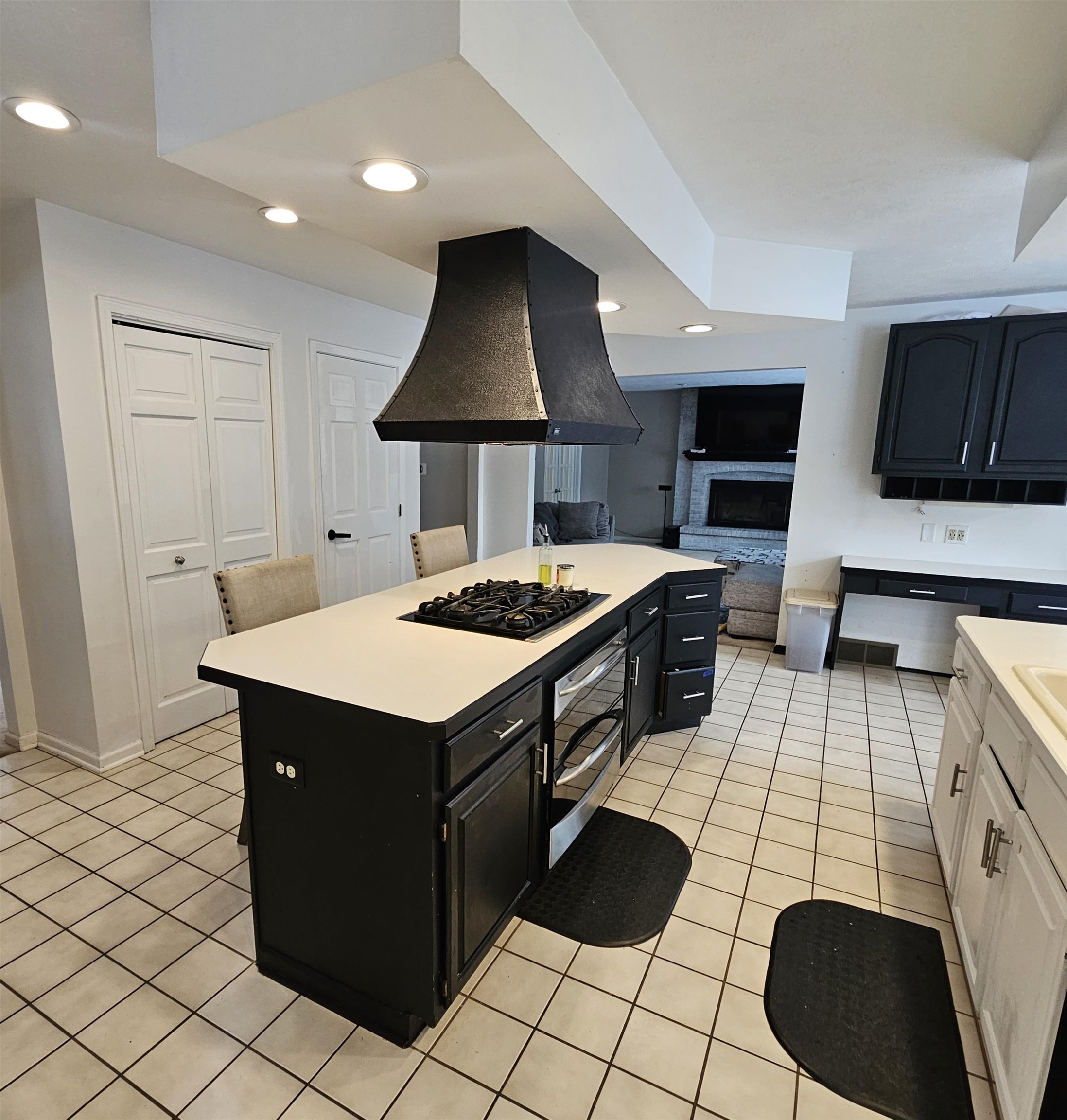 5221 Deer Pointe Rockford, IL 61114 - Photo 8 of 37