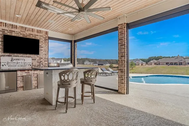 $1,100,000 | 1245 Big Pine Key Lane, Benton, LA 71006