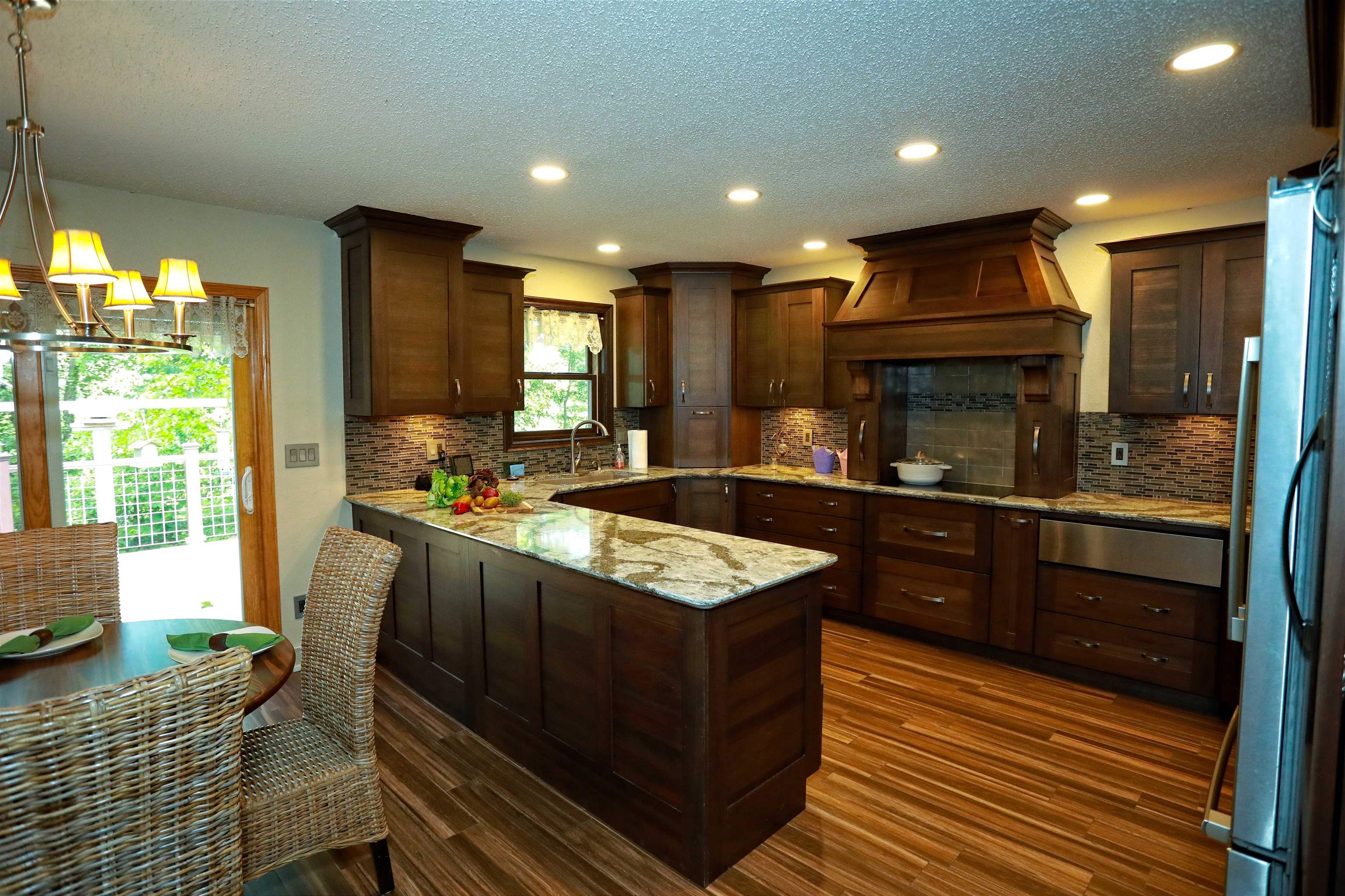 1424 Oxbow Road Stevens Point, WI 54482 - Photo 4 of 58
