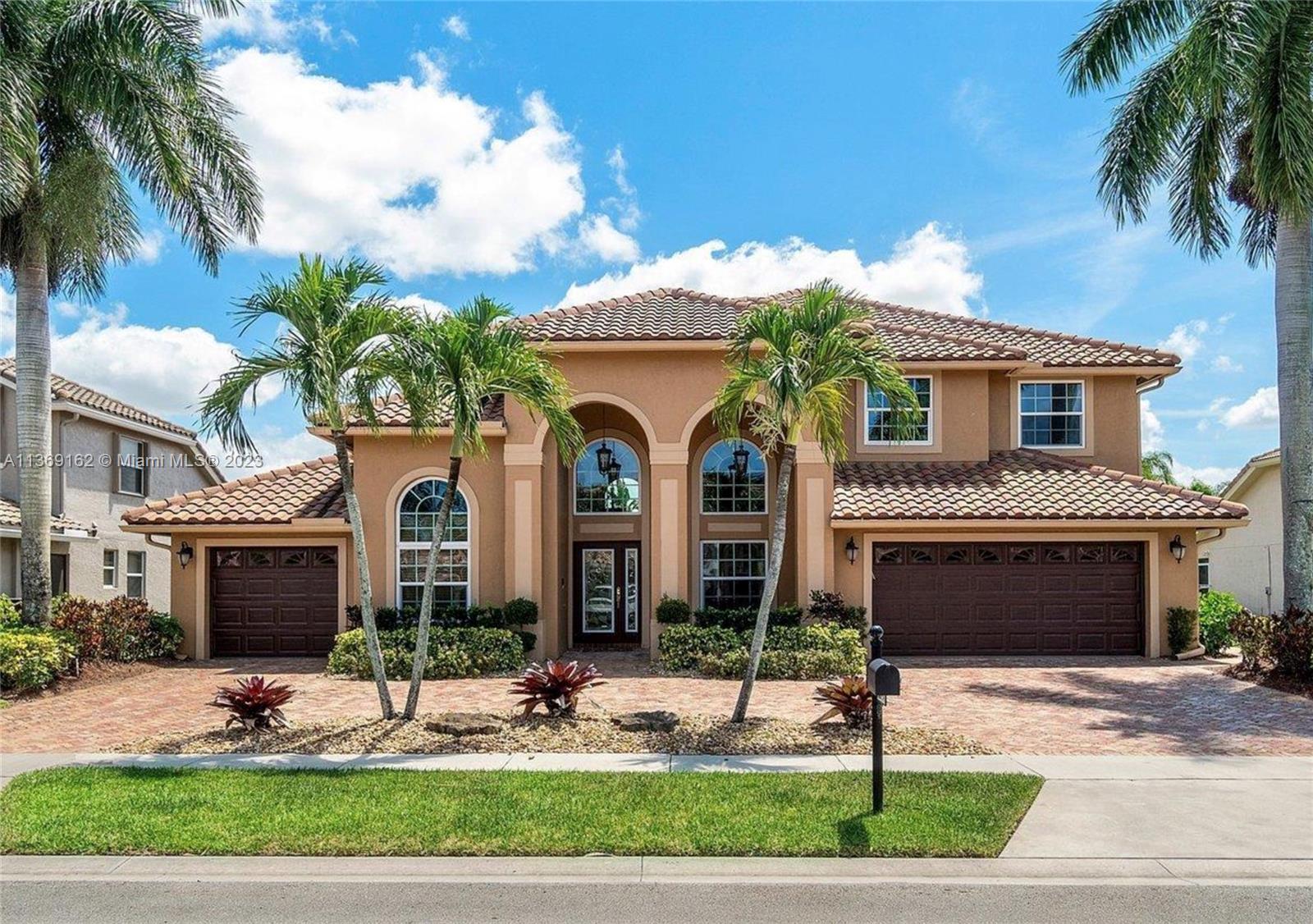 22353 Siesta Key Drive Boca Raton, FL 33428 - Photo 1 of 39