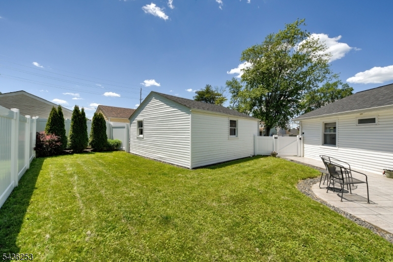 14 Adamsville Road North Bridgewater, NJ 08807 - Photo 37 of 38