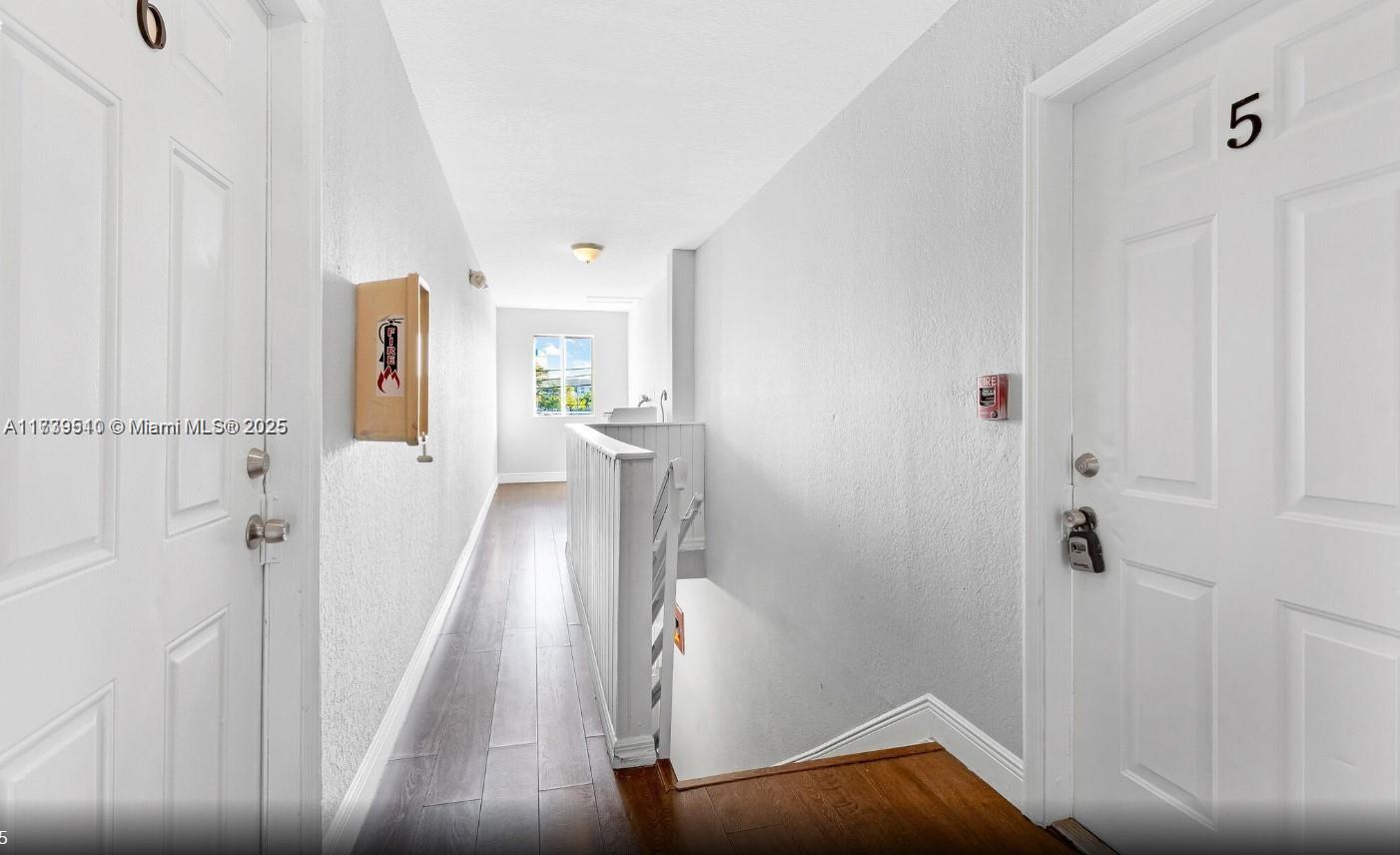 121 Northeast 55th Street Miami, FL 33137 - Photo 5 of 16