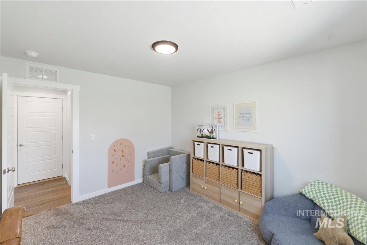 6609 South Memory Way Meridian, ID 83642 - Photo 5 of 50