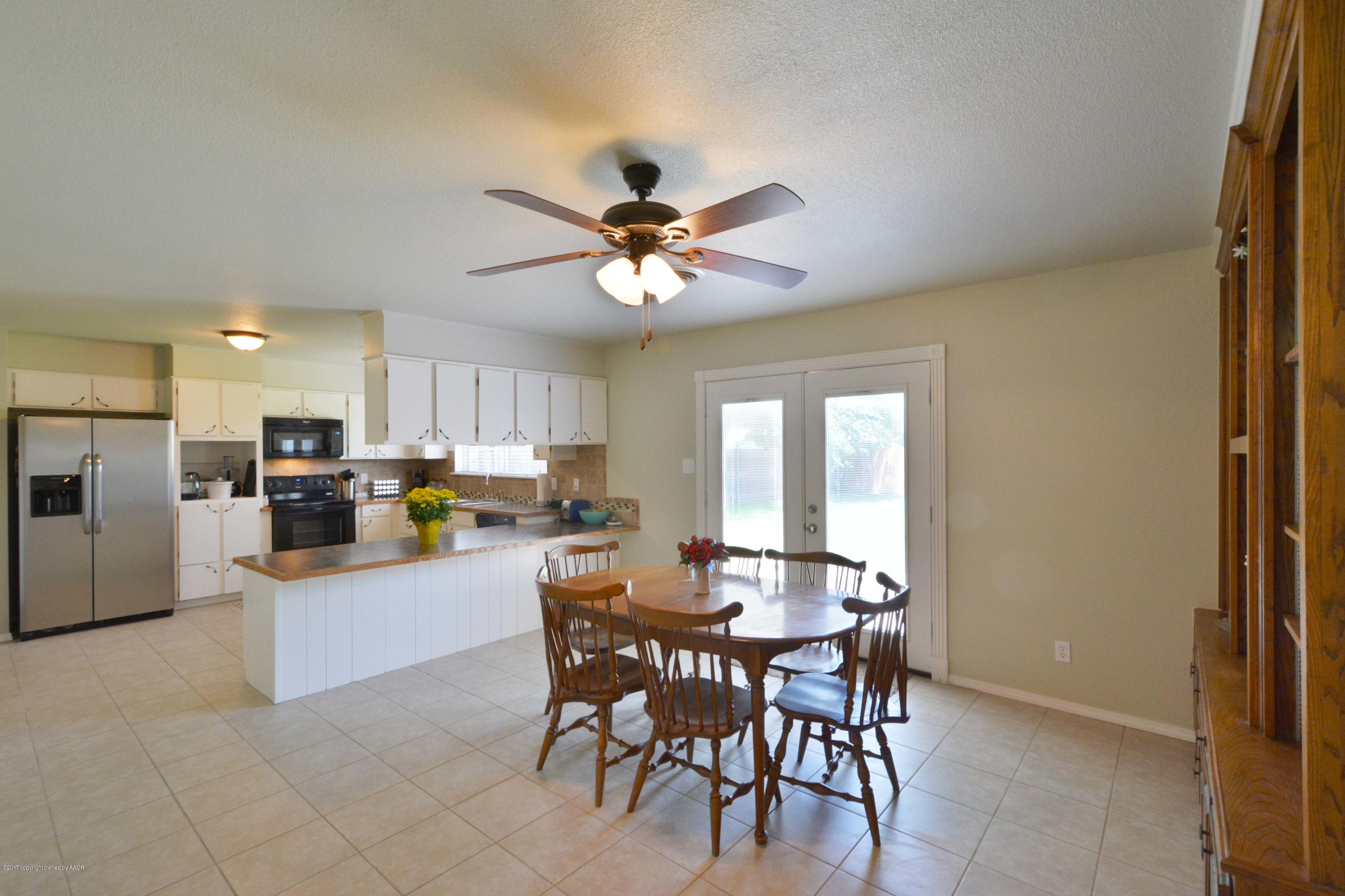 2808 Armand Street Amarillo, TX 79110 - Photo 5 of 25 05 Dining and Kitchen
