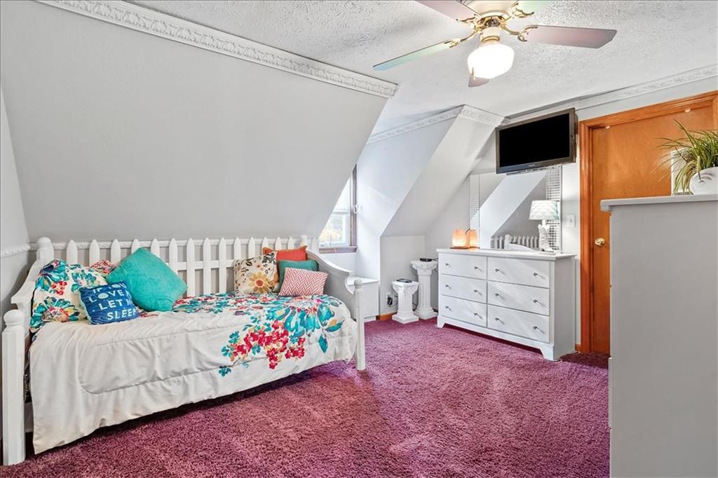 711 Baldwin Road Pittsburgh, PA 15205 - Photo 15 of 25 Gallery Image 15