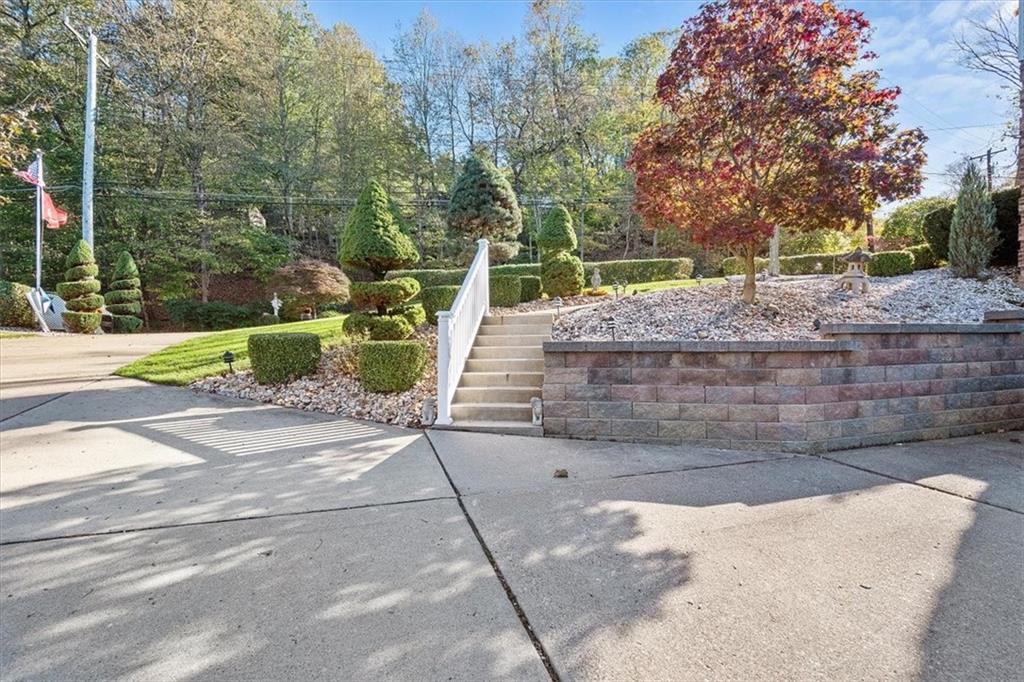 711 Baldwin Road Pittsburgh, PA 15205 - Photo 22 of 25 Gallery Image 22