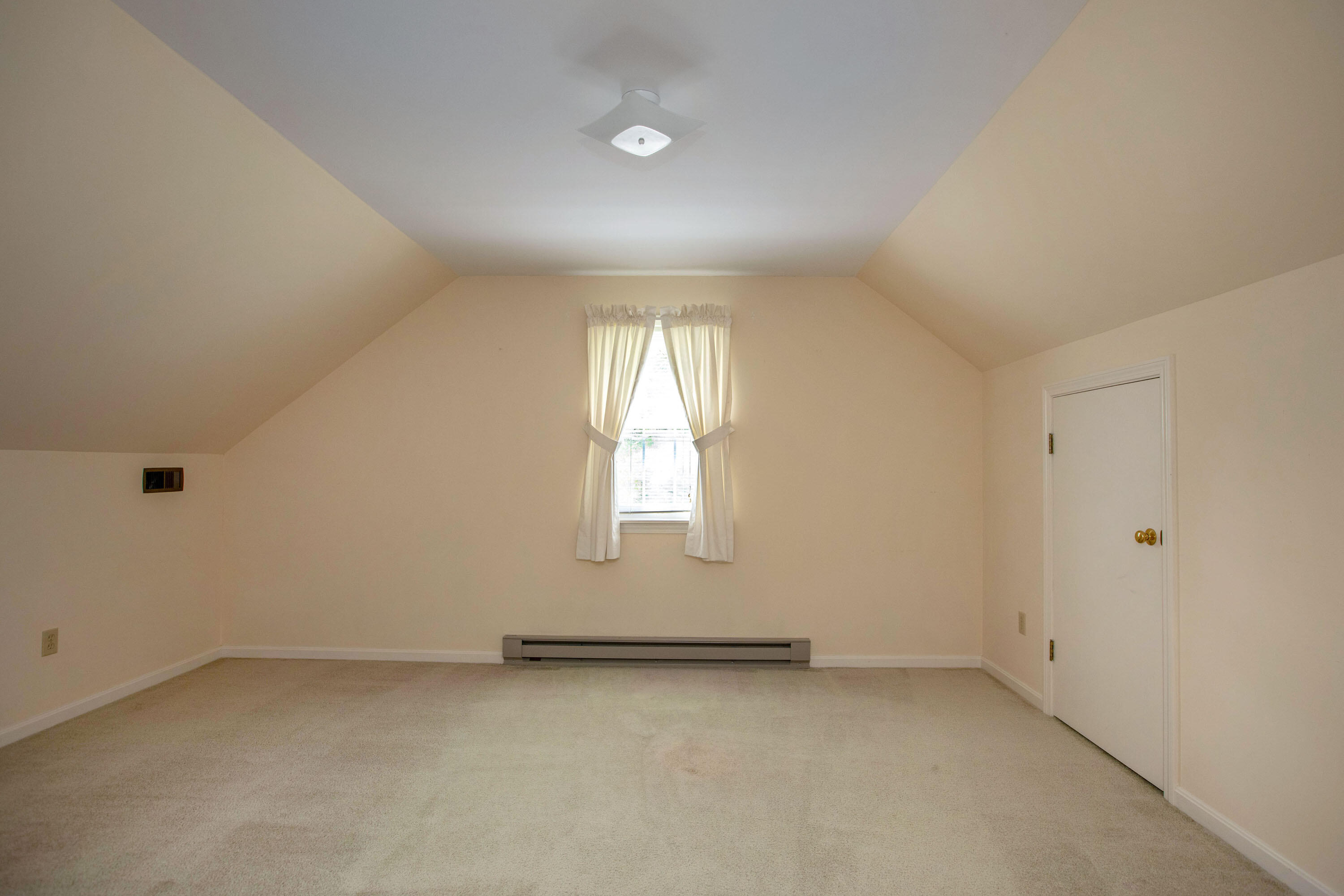 21 Birch Meadow Road, Unit J2 Brunswick, ME 04011 - Photo 25 of 40 Birch Meadow_Baribeau_32