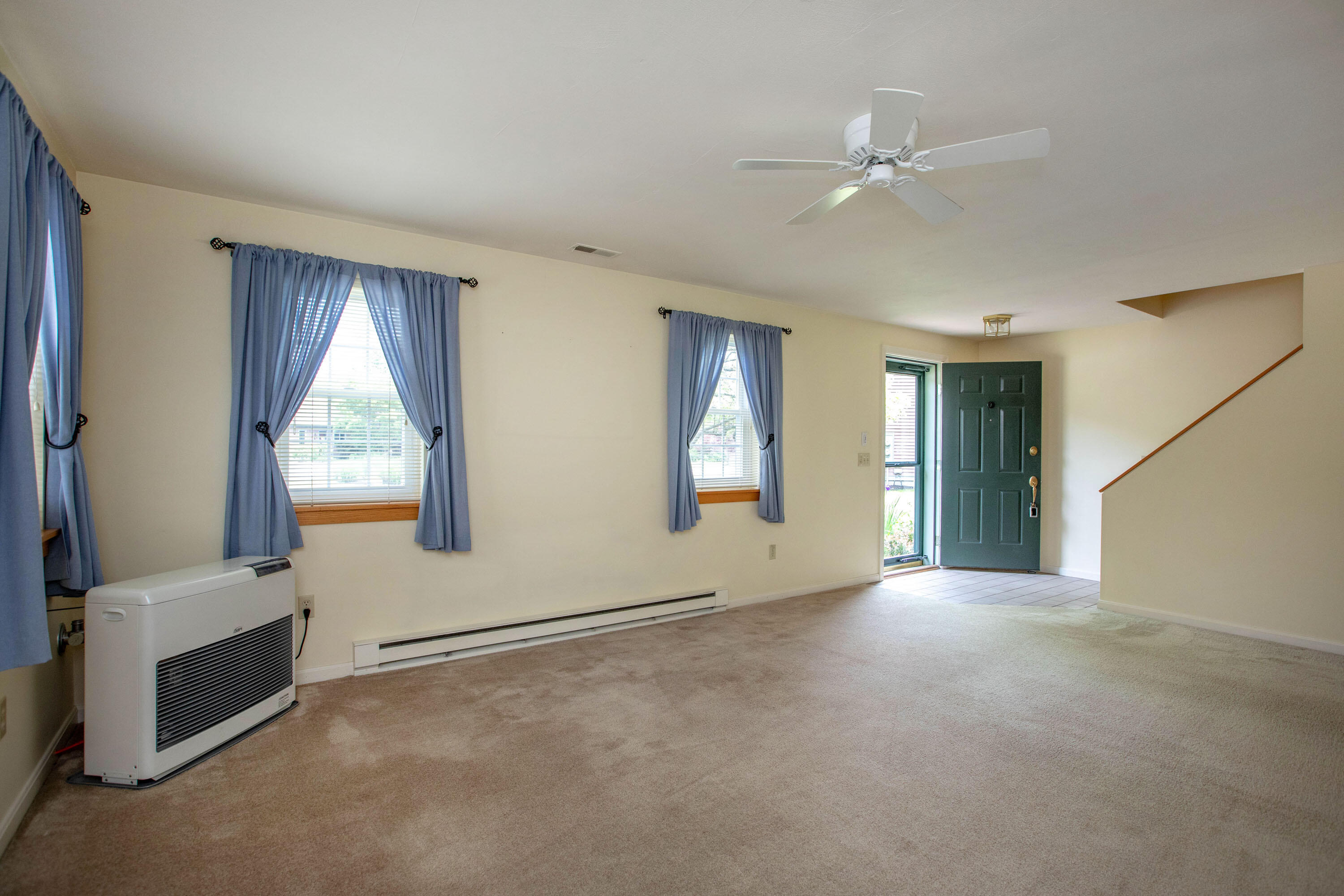 21 Birch Meadow Road, Unit J2 Brunswick, ME 04011 - Photo 5 of 40 Birch Meadow_Baribeau_07