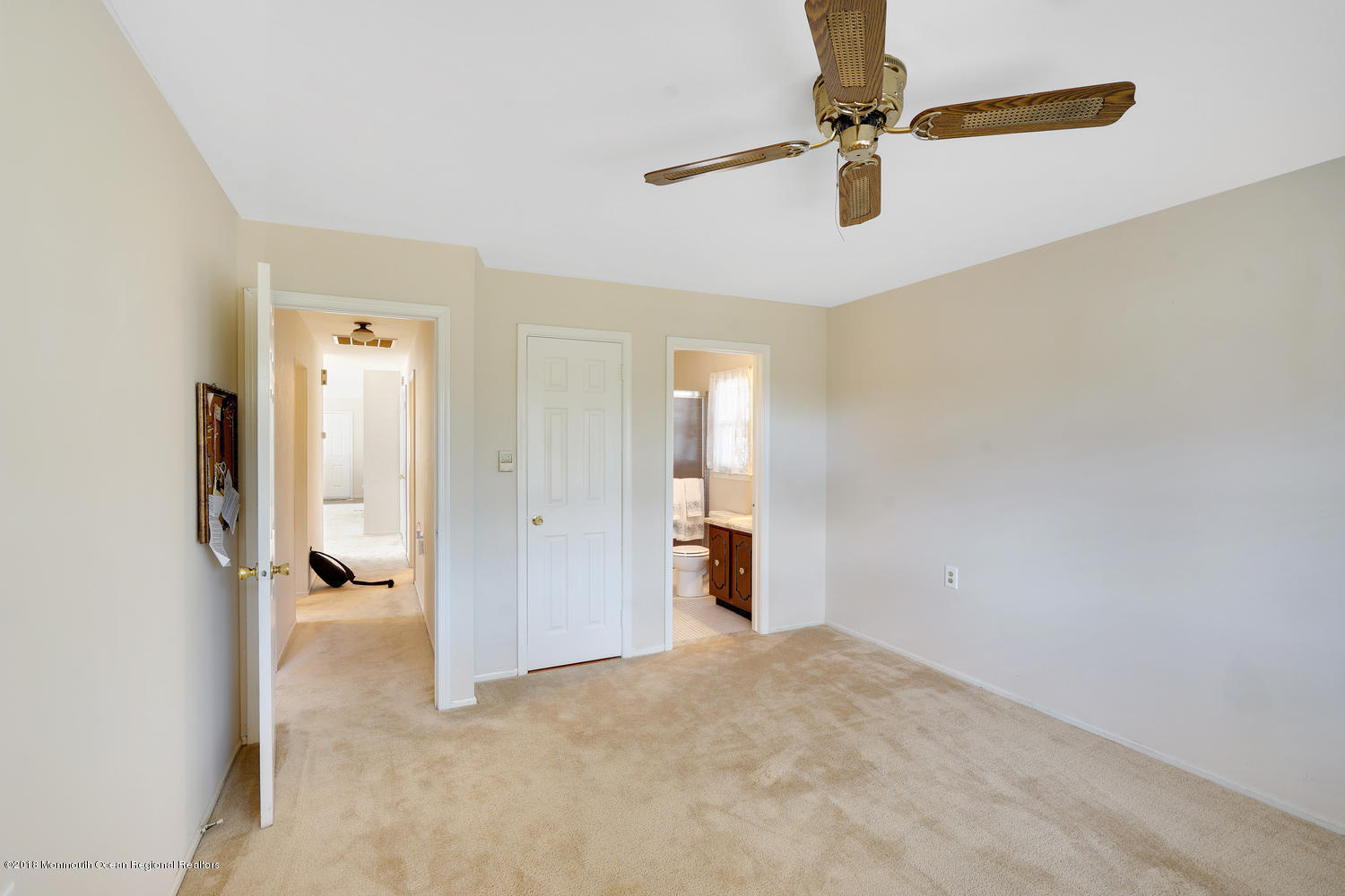 51 Sycamore Access Road Manahawkin, NJ 08050 - Photo 23 of 35 51 Sycamore Access Rd Ocean-large-023-25