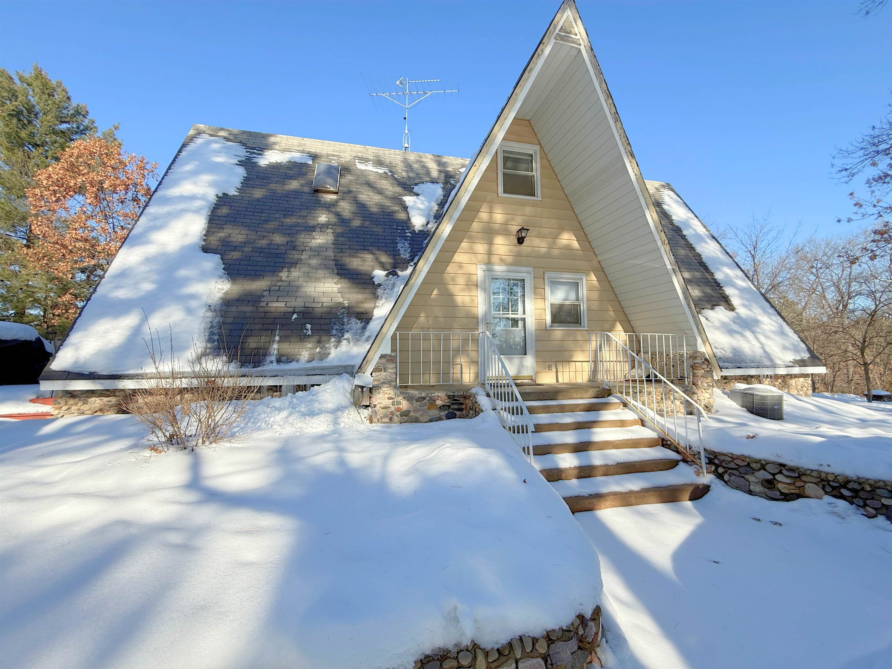 2145 French Street Friendship, WI 53934 - Photo 2 of 53