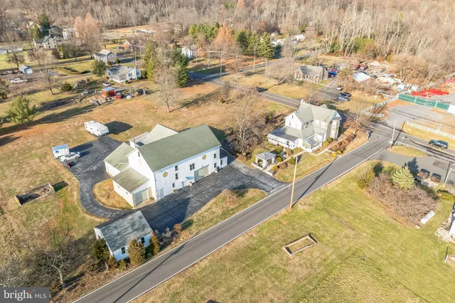 $850,000 | 411 Swamp Pike, Pottstown, PA 19464