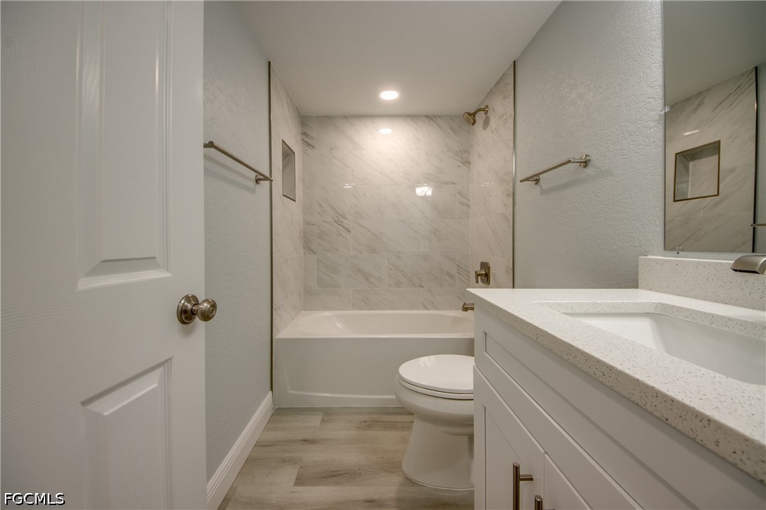 16881 Davis Road, Unit 116 Fort Myers, FL 33908 - Photo 24 of 41