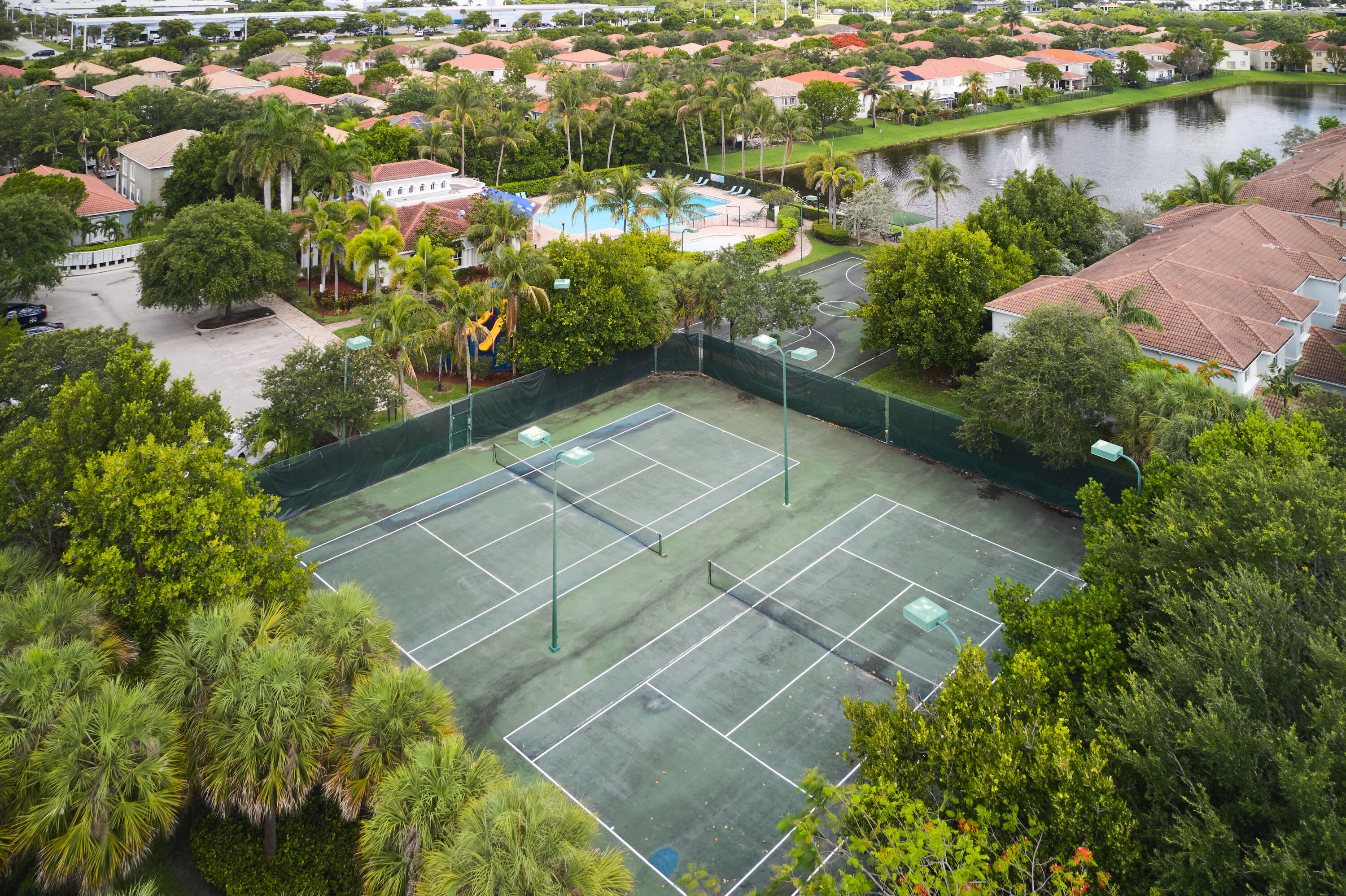 2052 Oakhurst Way Riviera Beach, FL 33404 - Photo 34 of 36 DJI_0813