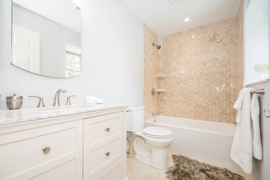 17 Neponset Street, Unit THREE Canton, MA 02021 - Photo 21 of 28 Gallery Image 21