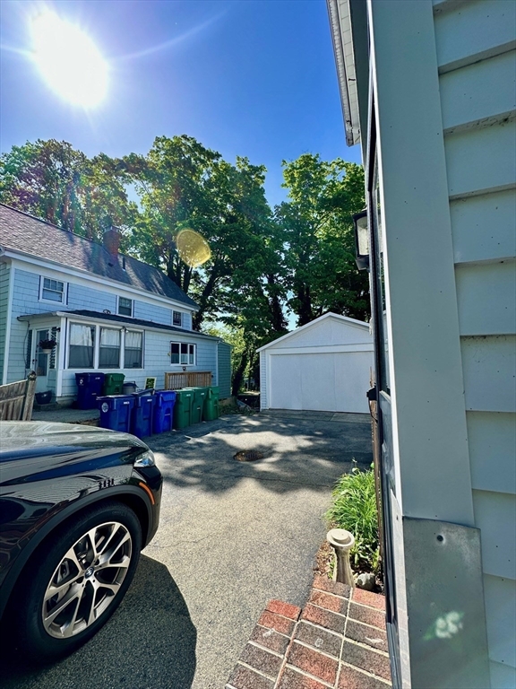 984 Chestnut Street, Unit 2 Newton, MA 02464 - Photo 11 of 16