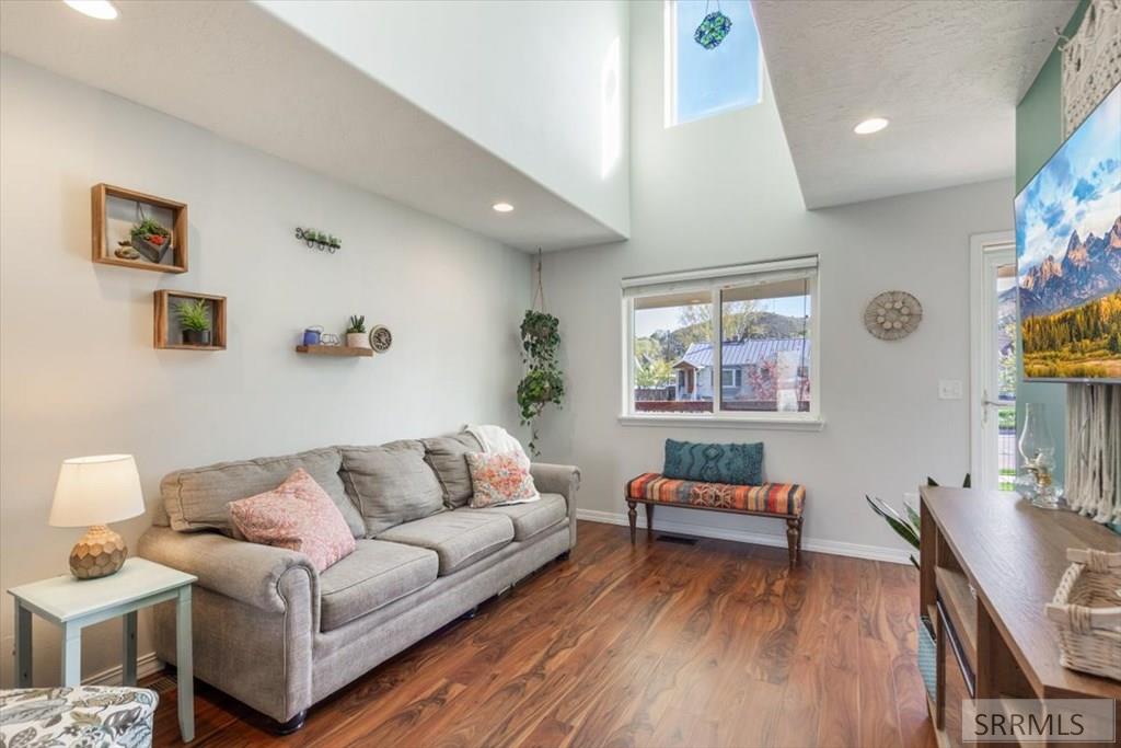1623 South 3rd Avenue Pocatello, ID 83201 - Photo 7 of 32