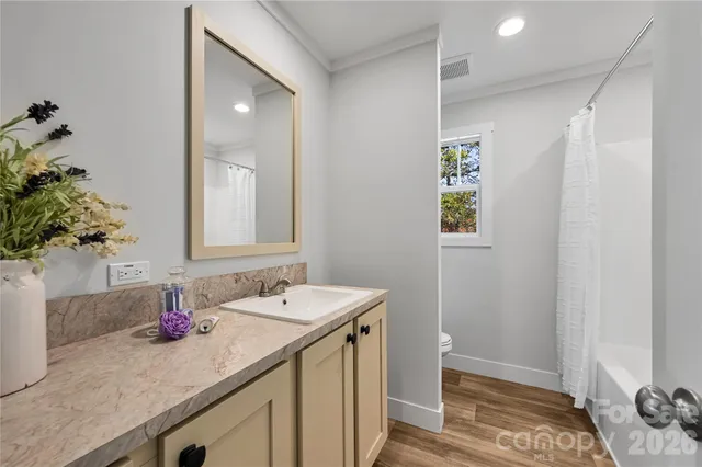 $419,000 | 1675 Bull Creek Road, Marshall, NC 28753