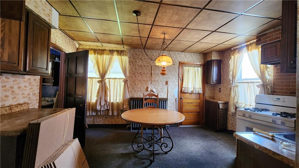 331 Walnut Street Vandergrift, PA 15690 - Photo 8 of 15 Gallery Image 8