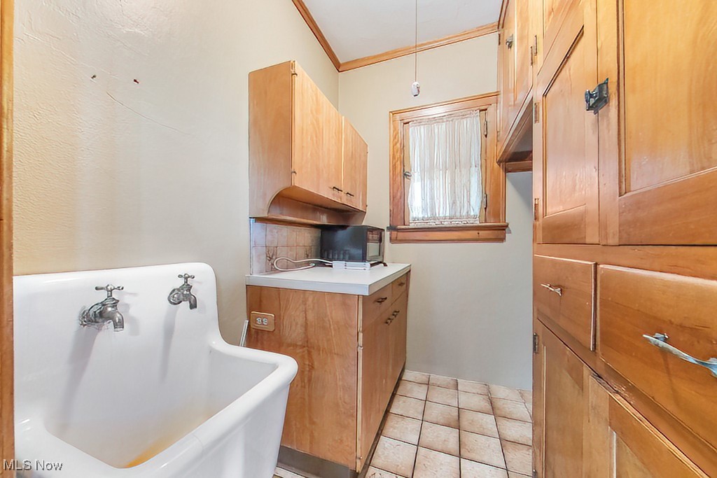 245 Merriman Road Akron, OH 44303 - Photo 27 of 49 Butler Pantry