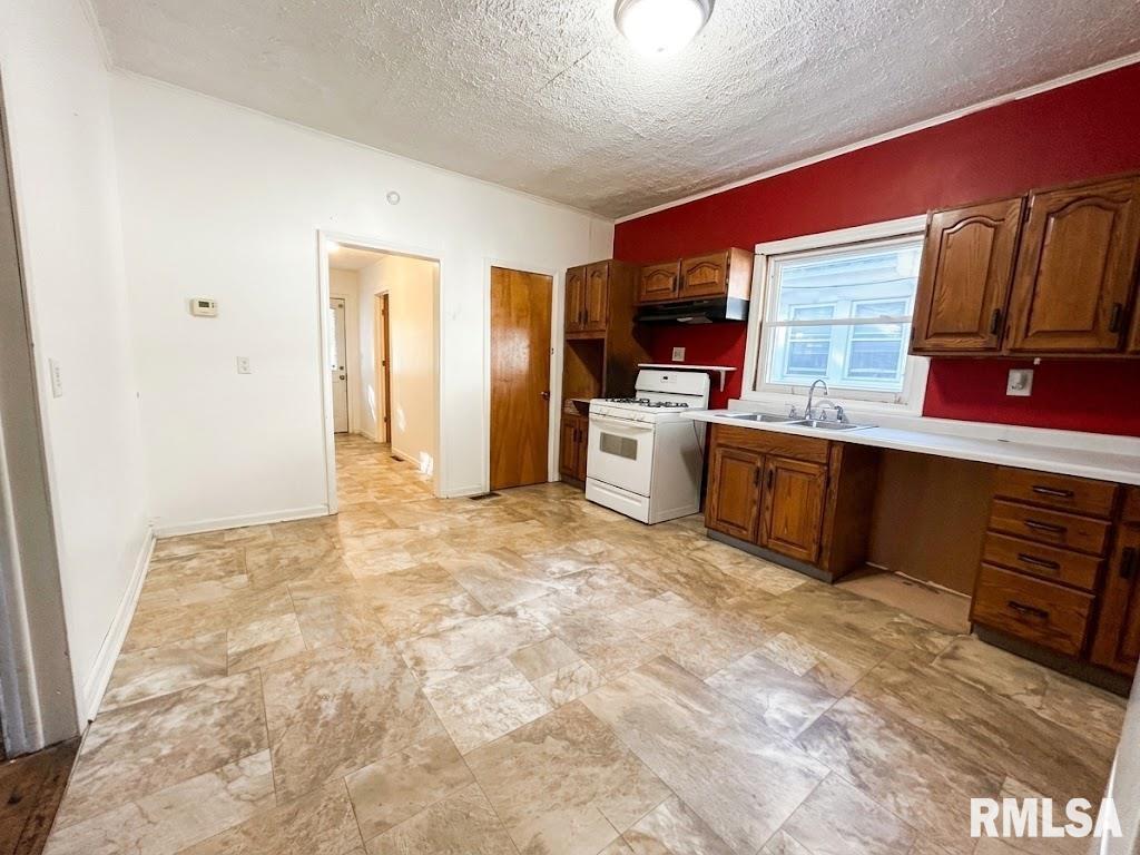 1509 North Michigan Avenue Springfield, IL 62702 - Photo 7 of 14 Gallery Image 7