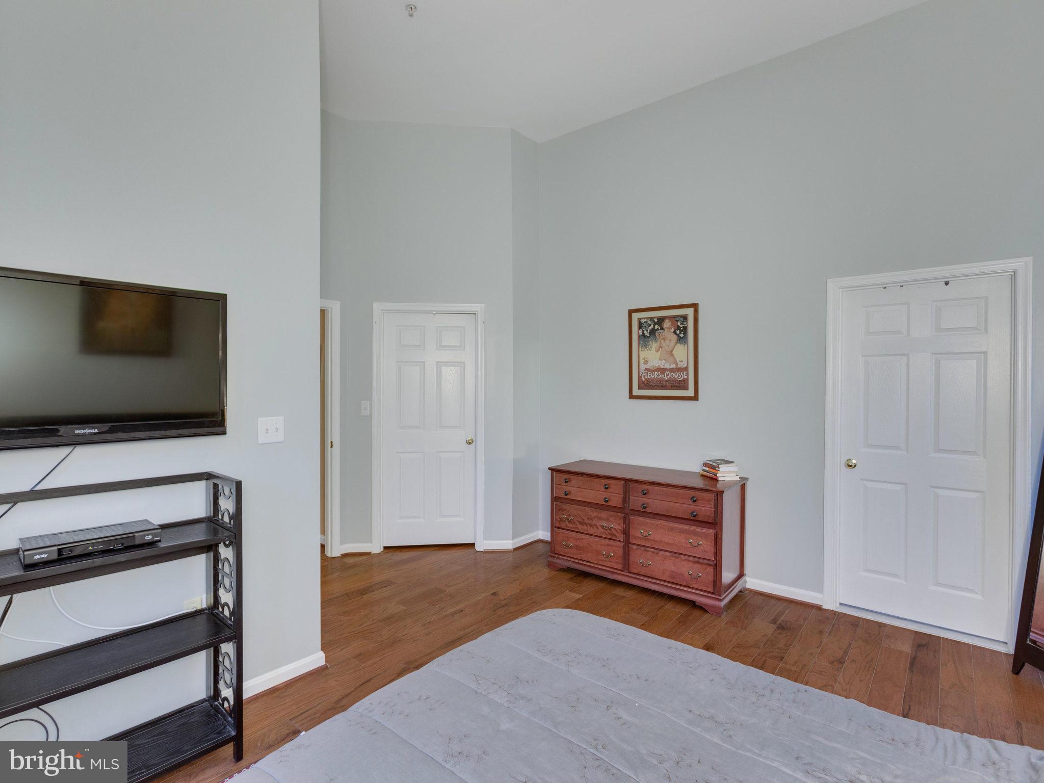 11401 Gate Hill Place, Unit 77 Reston, VA 20194 - Photo 19 of 30 Bedroom (Master)