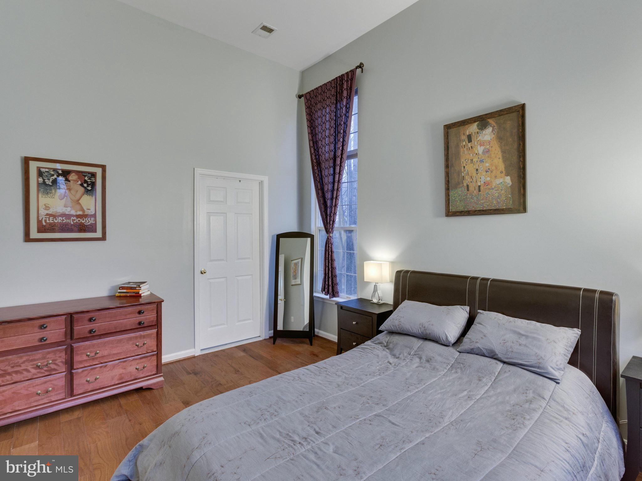11401 Gate Hill Place, Unit 77 Reston, VA 20194 - Photo 20 of 30 Bedroom (Master)