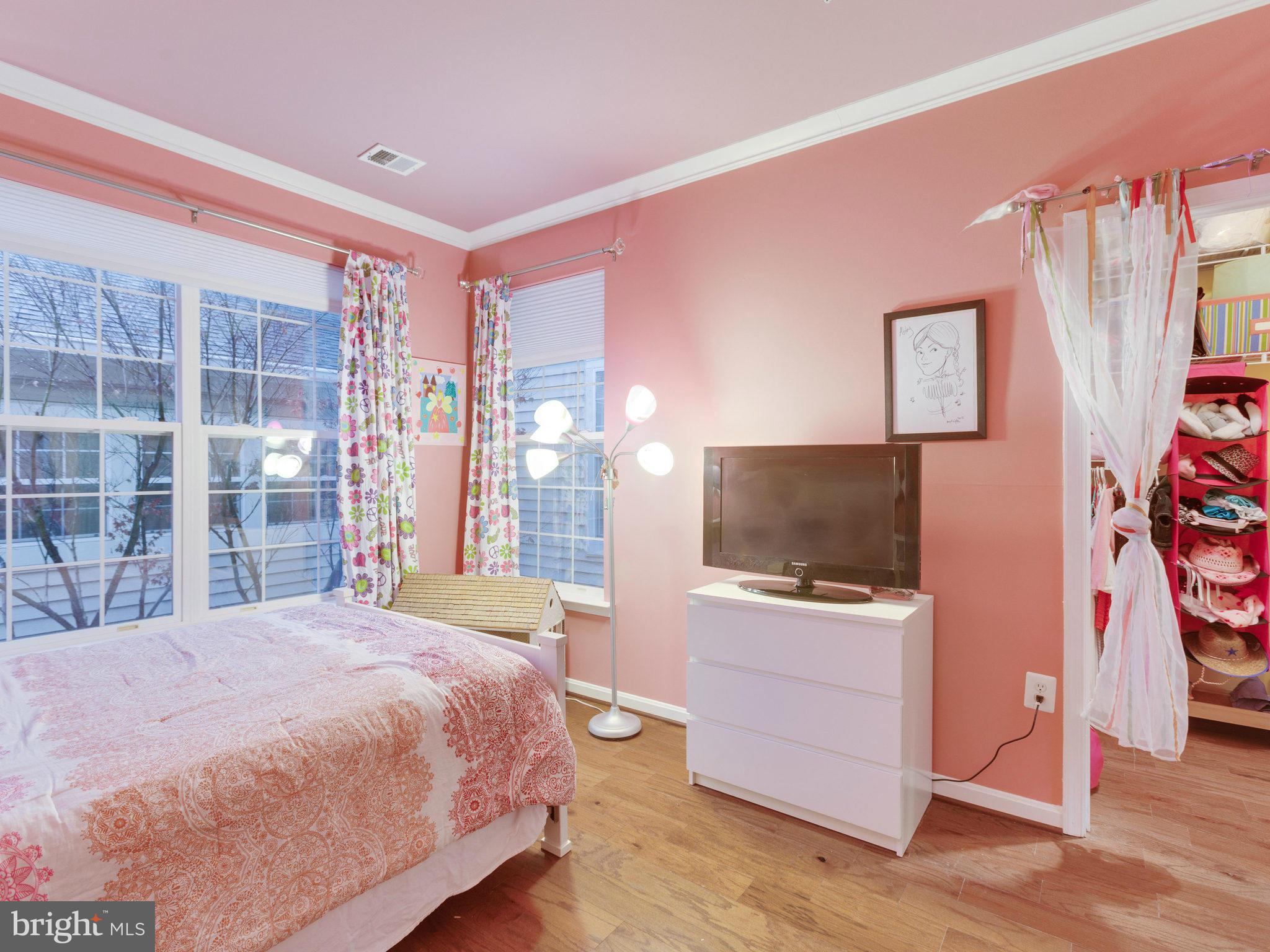 11401 Gate Hill Place, Unit 77 Reston, VA 20194 - Photo 23 of 30 Bedroom