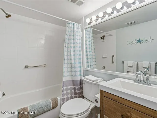 $217,000 | 522 Beach Park Lane, Unit V220, Cape Canaveral, FL 32920