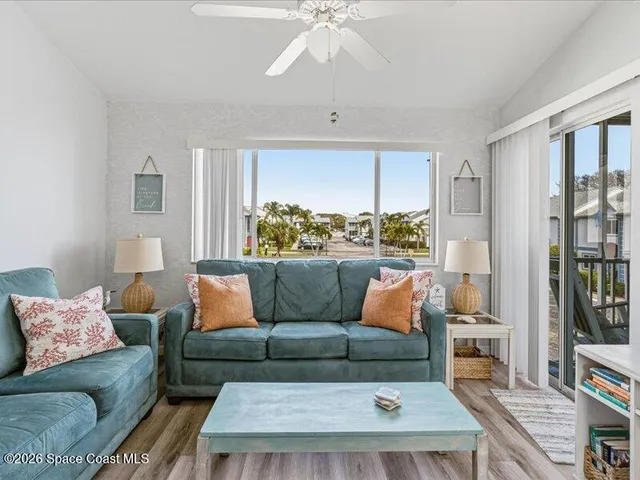 $217,000 | 522 Beach Park Lane, Unit V220, Cape Canaveral, FL 32920
