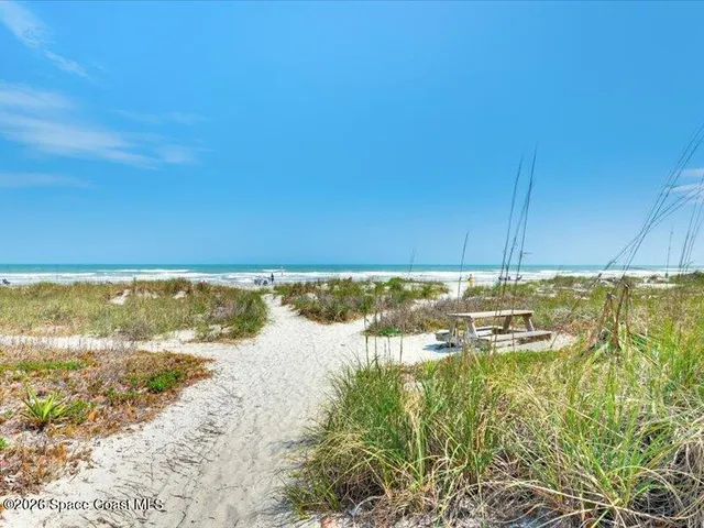 $217,000 | 522 Beach Park Lane, Unit V220, Cape Canaveral, FL 32920