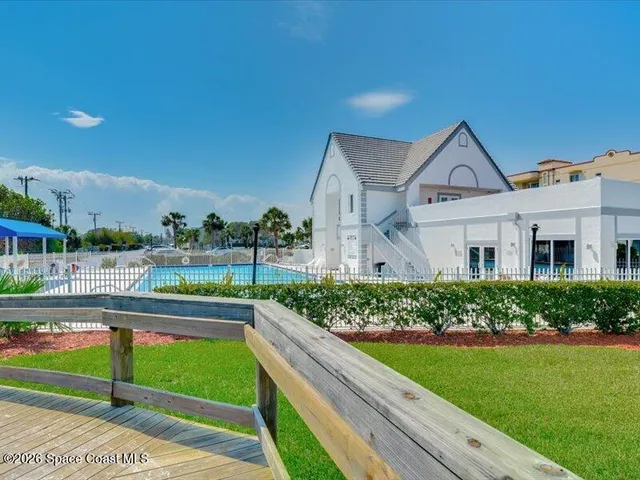 $217,000 | 522 Beach Park Lane, Unit V220, Cape Canaveral, FL 32920