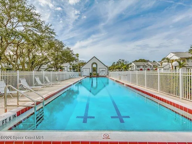 $217,000 | 522 Beach Park Lane, Unit V220, Cape Canaveral, FL 32920