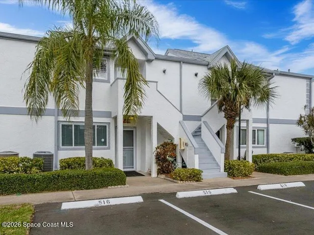 $217,000 | 522 Beach Park Lane, Unit V220, Cape Canaveral, FL 32920