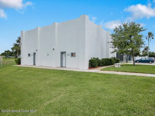 $217,000 | 522 Beach Park Lane, Unit V220, Cape Canaveral, FL 32920