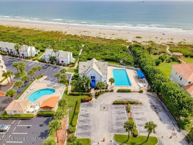 $217,000 | 522 Beach Park Lane, Unit V220, Cape Canaveral, FL 32920