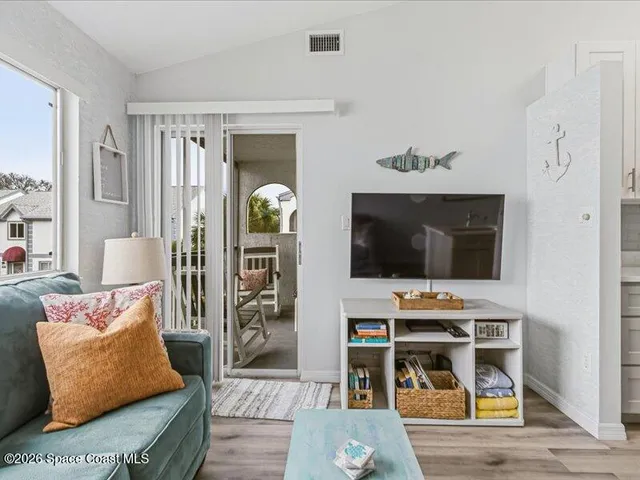 $217,000 | 522 Beach Park Lane, Unit V220, Cape Canaveral, FL 32920