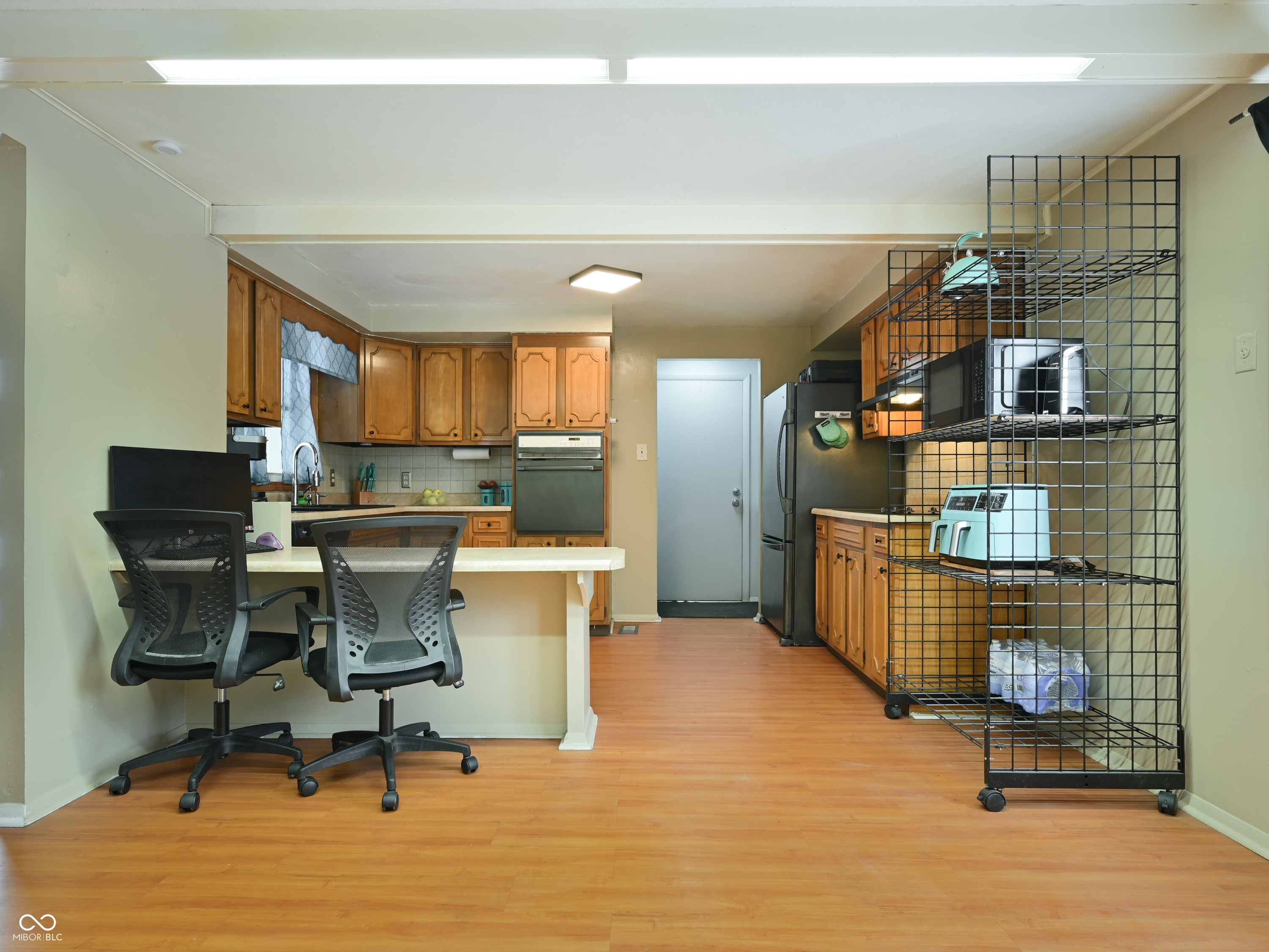 2003 Rockford Road Indianapolis, IN 46229 - Photo 10 of 32