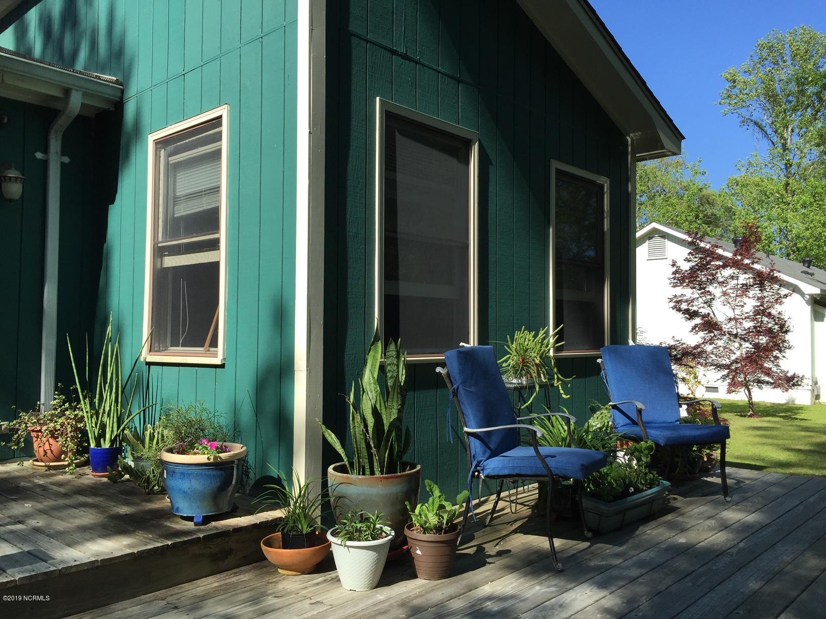 3315 Old Gate Road Morehead City, NC 28557 - Photo 21 of 23 Open Deck