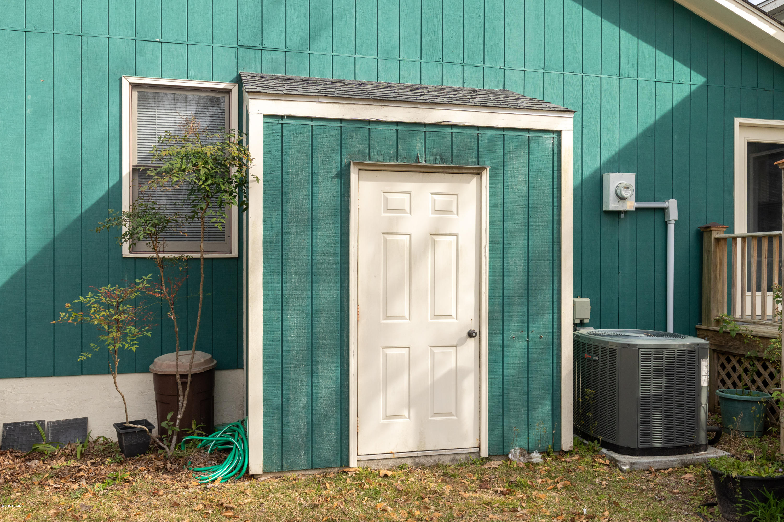 3315 Old Gate Road Morehead City, NC 28557 - Photo 23 of 23 Outdoor Storage