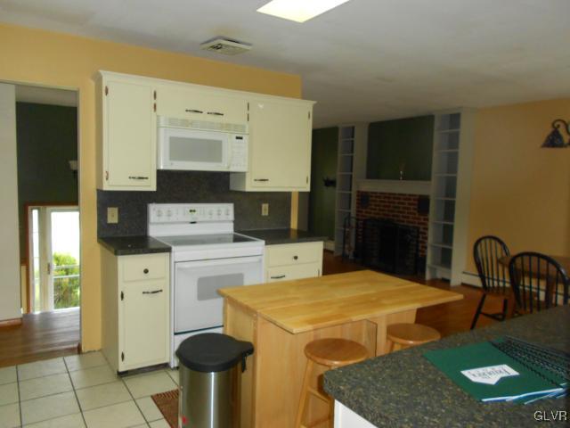 2816 Georgetown Road Nazareth, PA 18064 - Photo 17 of 25 Gallery Image 17