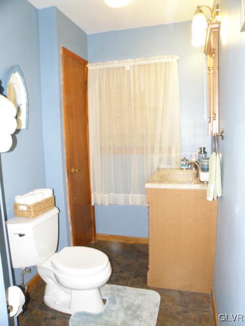 2816 Georgetown Road Nazareth, PA 18064 - Photo 7 of 25 Gallery Image 7